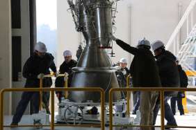 한국형발사체 75톤급 액체엔진 시험모델 1호기 시험부 장착(2) [이미지]